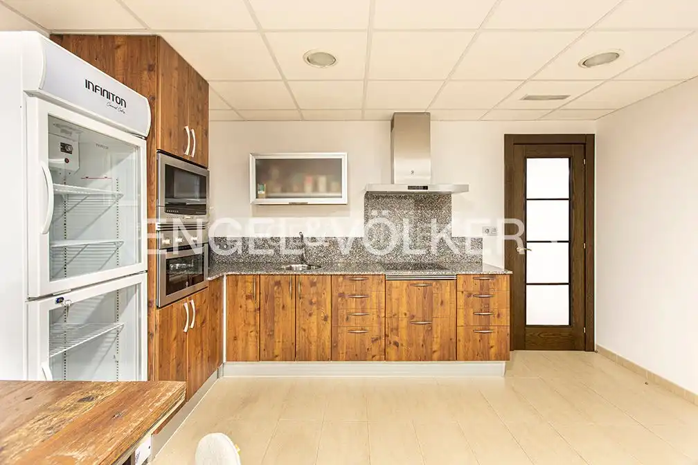 Cocina de Casa o chalet en venta en Gijón  con Calefacción, Jardín privado y Terraza