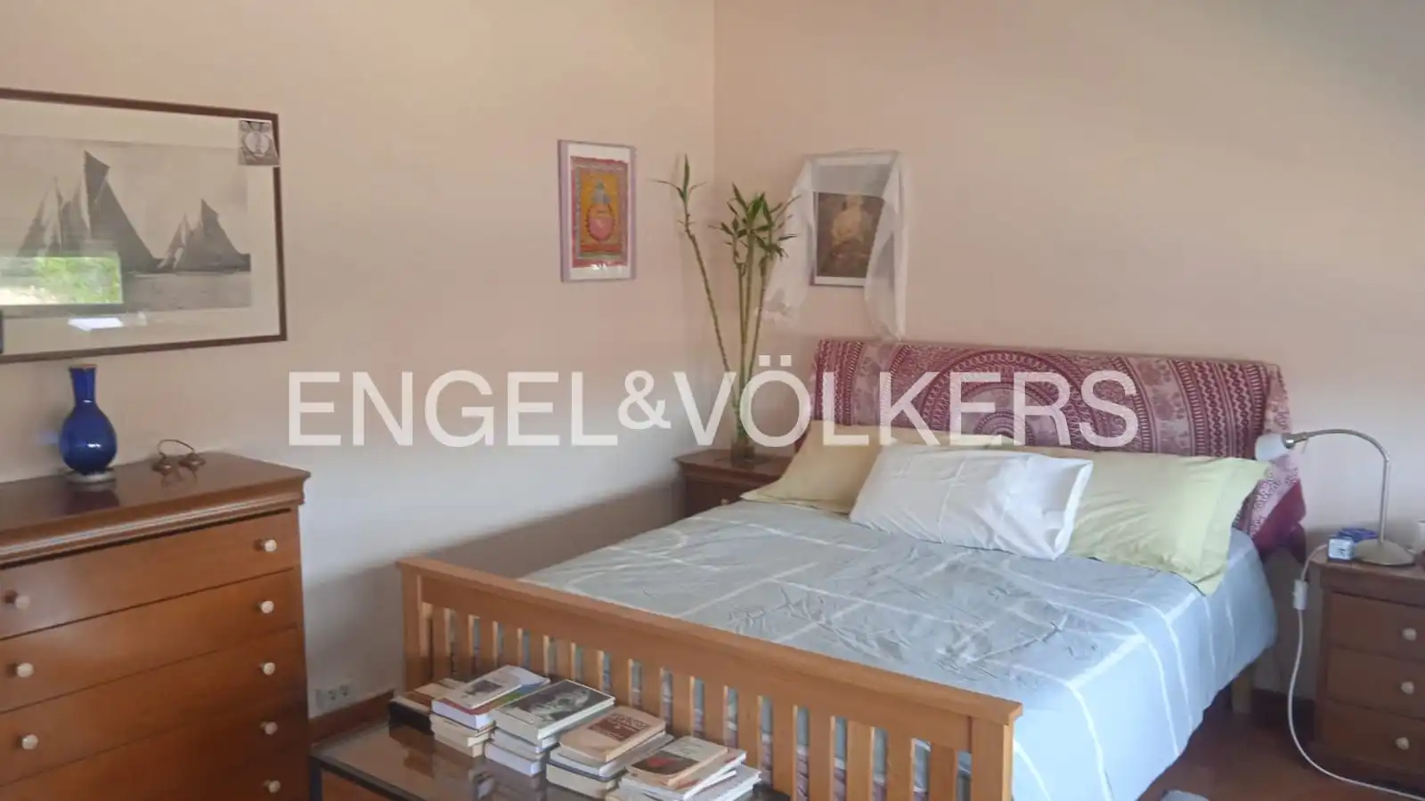 Bedroom of Houses for rent in Pozuelo de Alarcón  with Air Conditioner, Heating and Private garden