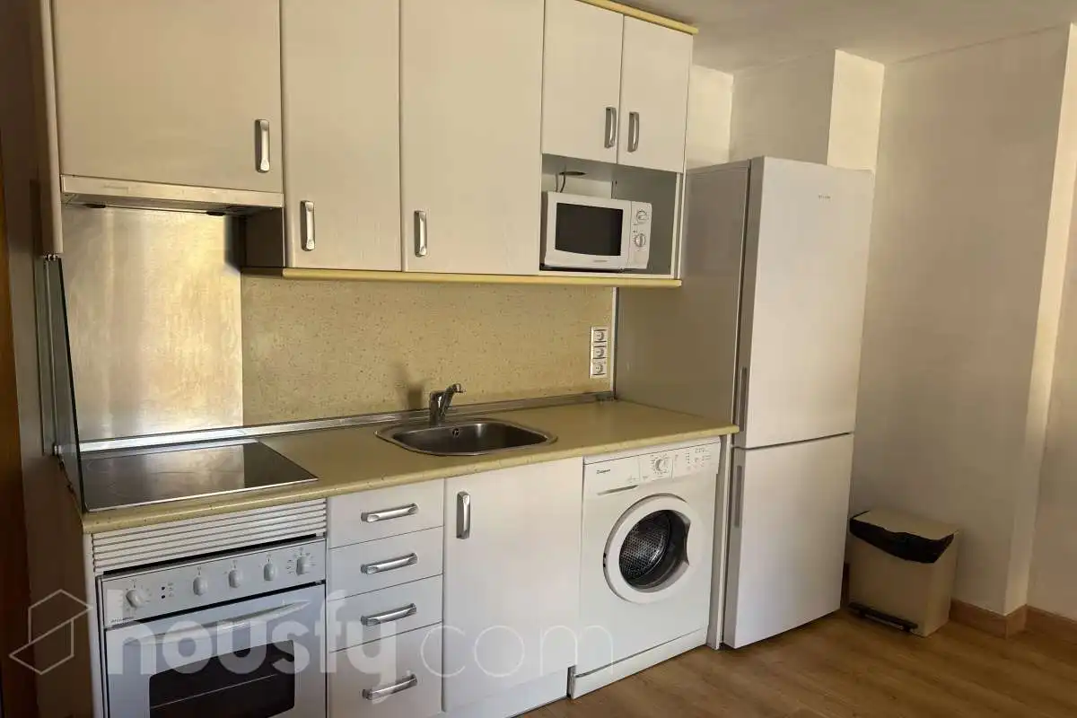 Cocina de Piso de alquiler en Villalbilla con Aire acondicionado, Parquet y Trastero