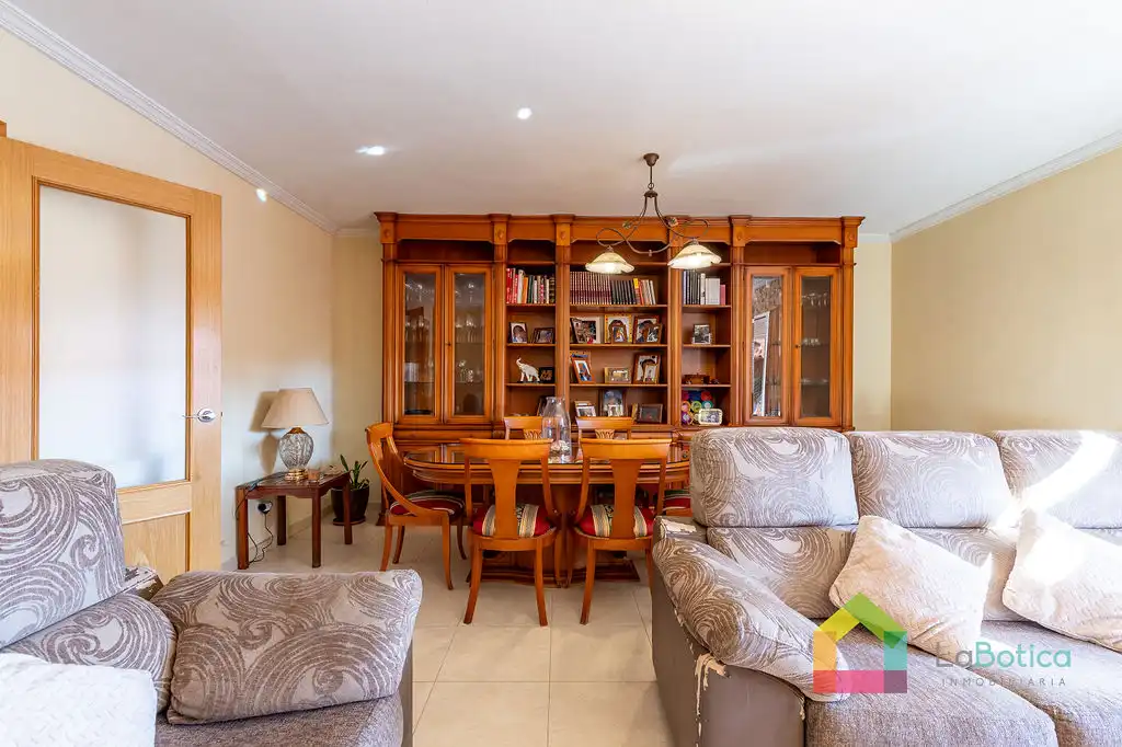 Dining room of Detached homes for sale in Toledo  with Air Conditioner, Heating and Terrace