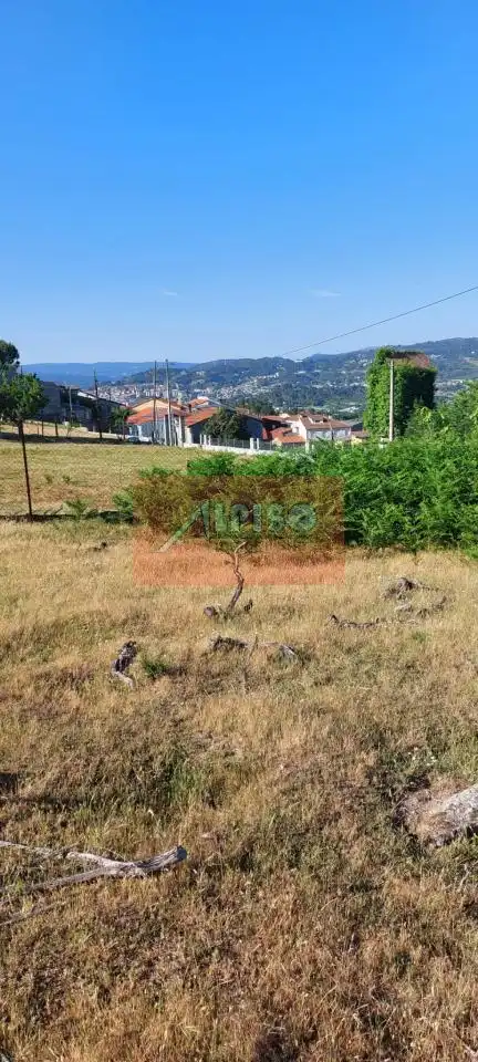 Residencial en venta en San Cibrao das Viñas