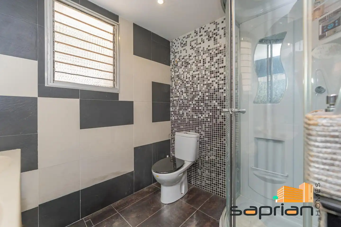Bathroom of Houses for sale in Villalbilla  with Air Conditioner, Heating and Private garden