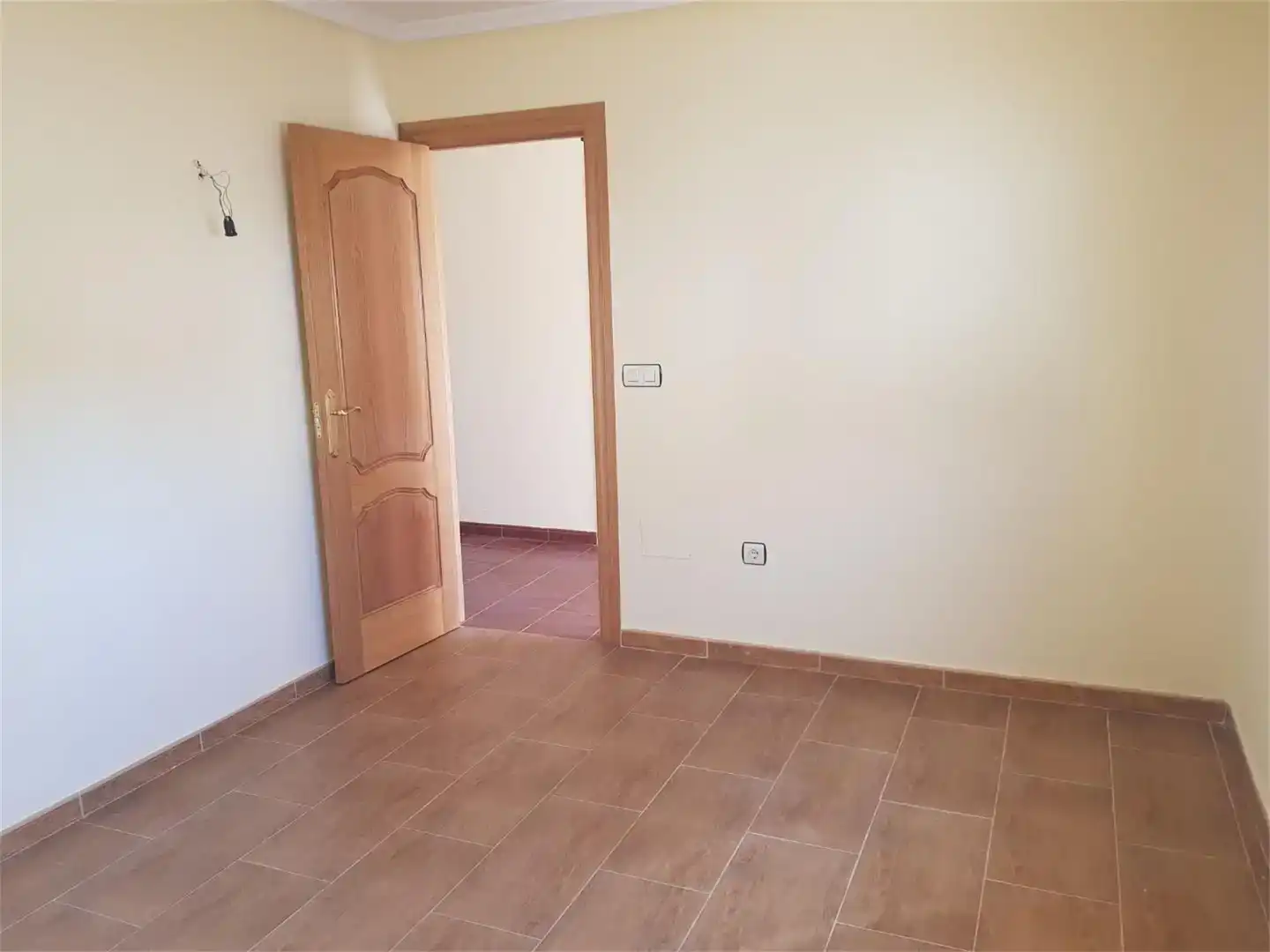 Casa adosada en venda en Molezuelas de la Carballeda amb Balcó