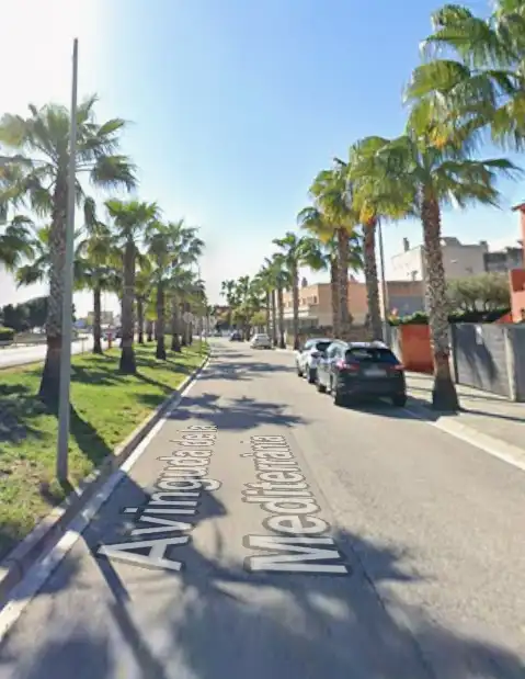 Reihenhaus zum Verkauf in Avinguda de la Mediterrània