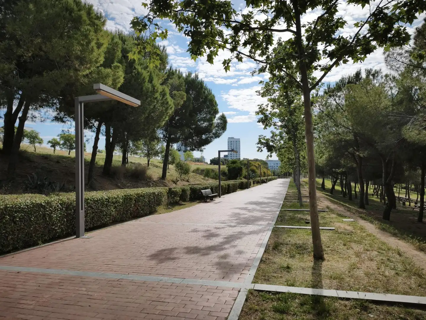 Exterior view of Houses for sale in Sabadell  with Air Conditioner, Parquet flooring and Terrace