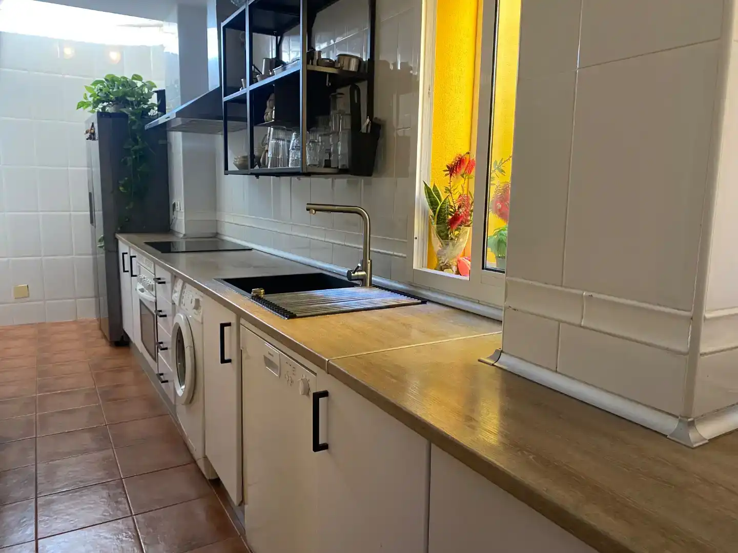 Cuina de Pis en venda en Rota amb Aire condicionat, Jardí privat i Piscina