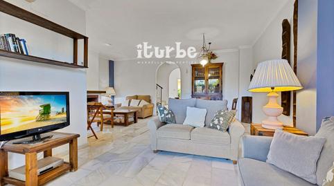 Photo 4 of Single-family semi-detached for sale in Cl Ana de Austria-pepina Nor 3, 108, Puerto Banús, Málaga