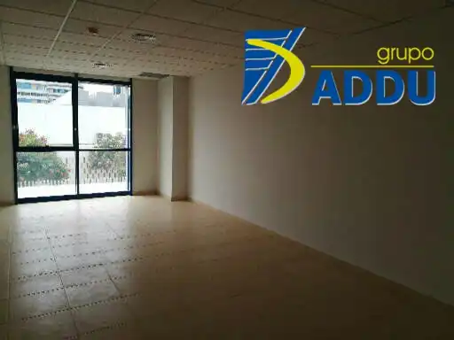 Oficina de lloguer en Sevilla amb Aire condicionat