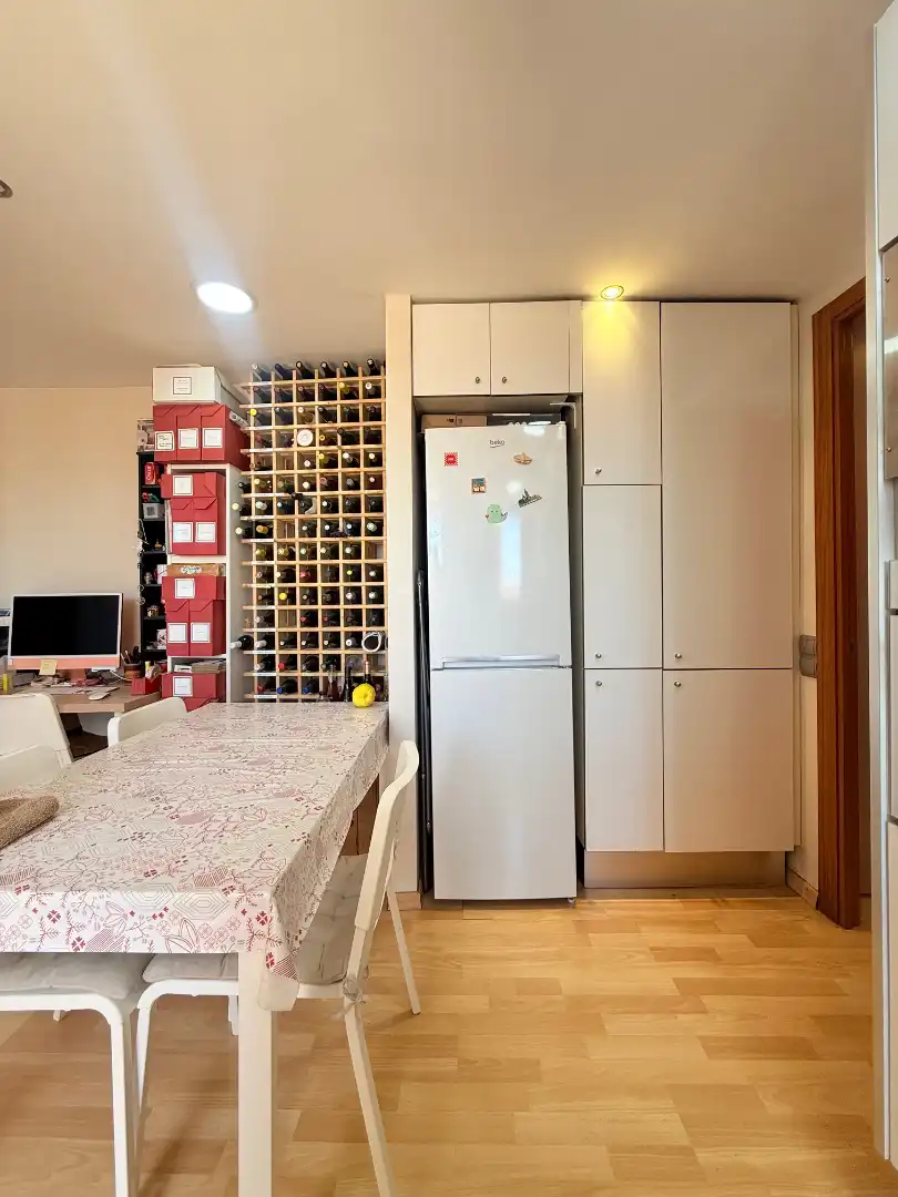 Cuina de Pis en venda en Alella amb Aire condicionat, Terrassa i Moblat