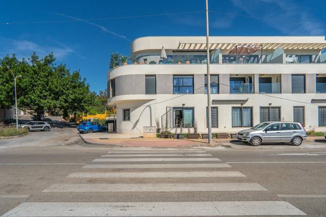 Piso en Alquiler en Carretera Malaga- Almeria en Benajarafe