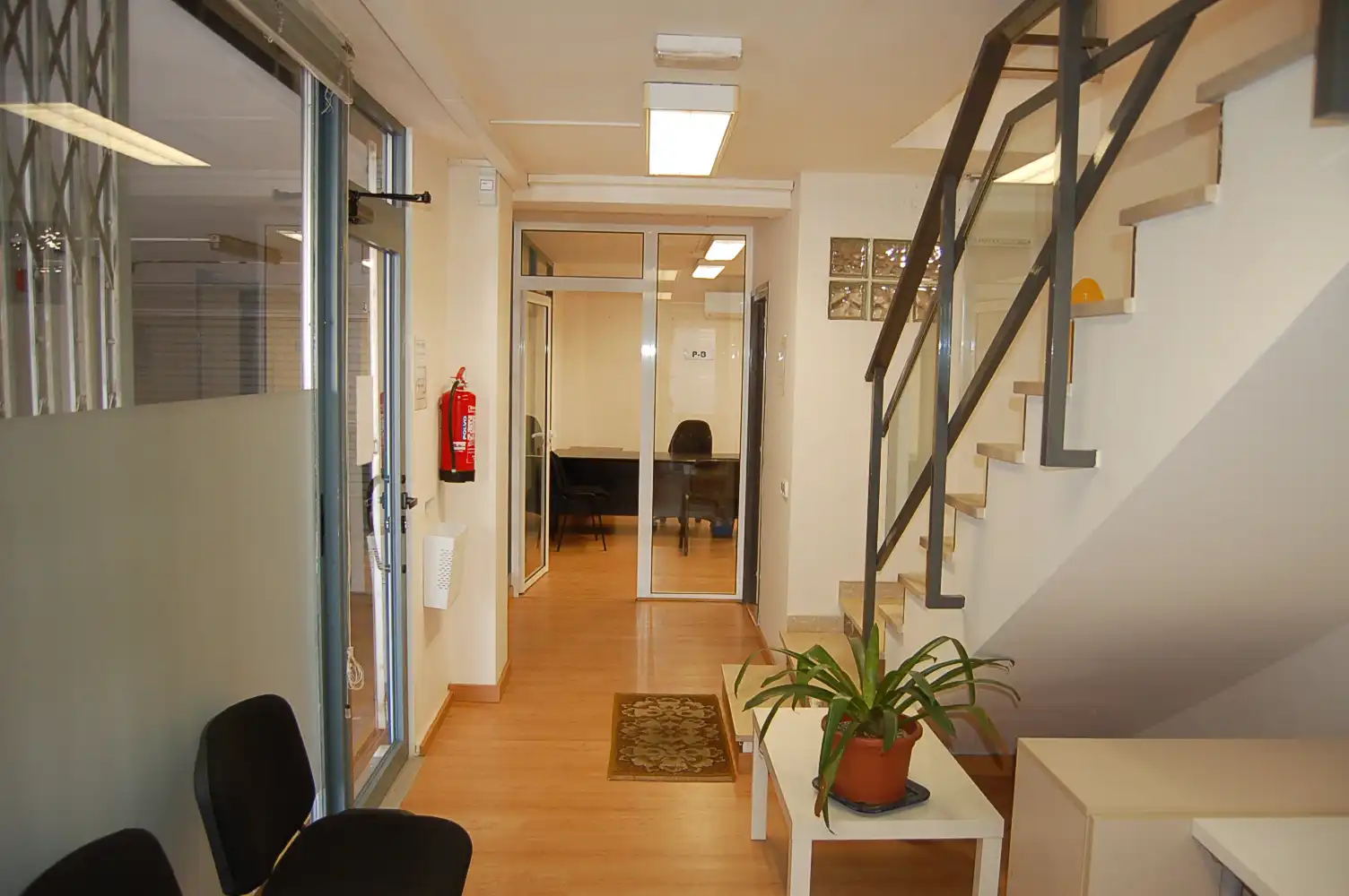 Büro zur Miete in Sant Feliu de Guíxols mit Klimaanlage, Heizung und Möbliert