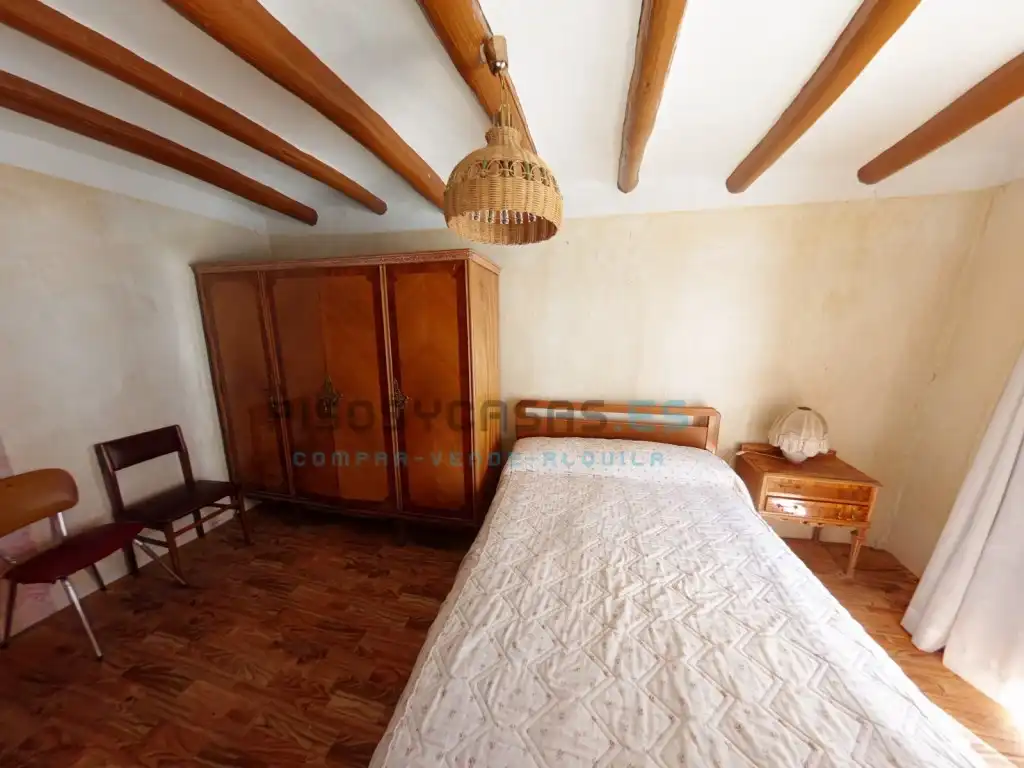 Habitación de Casa o chalet en venta en Aguilón