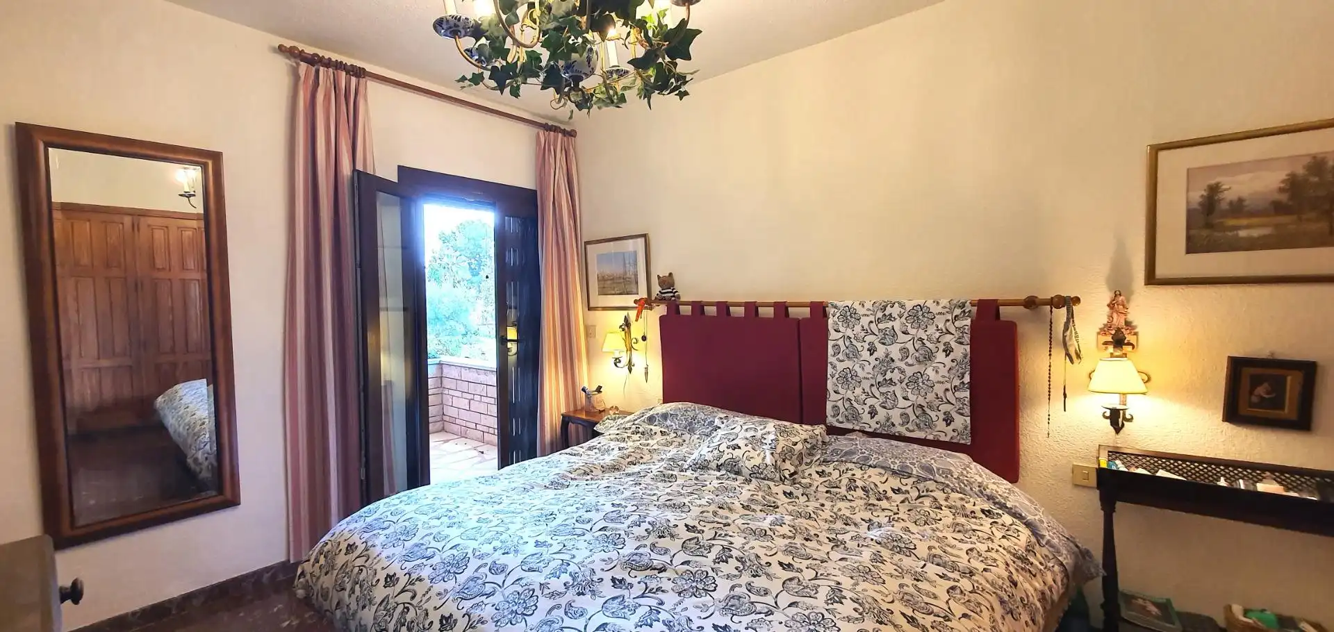 Dormitori de Casa o xalet en venda en Sant Joan d'Alacant amb Aire condicionat, Calefacció i Jardí privat