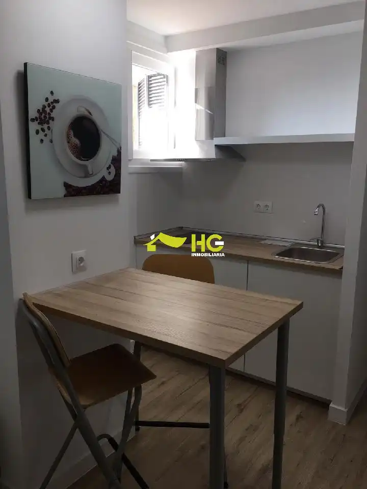 Cuina de Estudi de lloguer en Villaviciosa de Odón amb Aire condicionat, Calefacció i Moblat