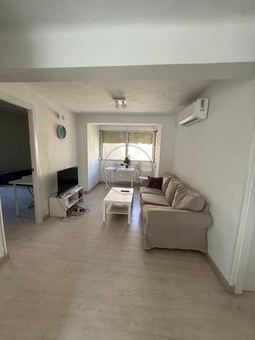 Piso en Alquiler en De Cervera en Pinar del Rey