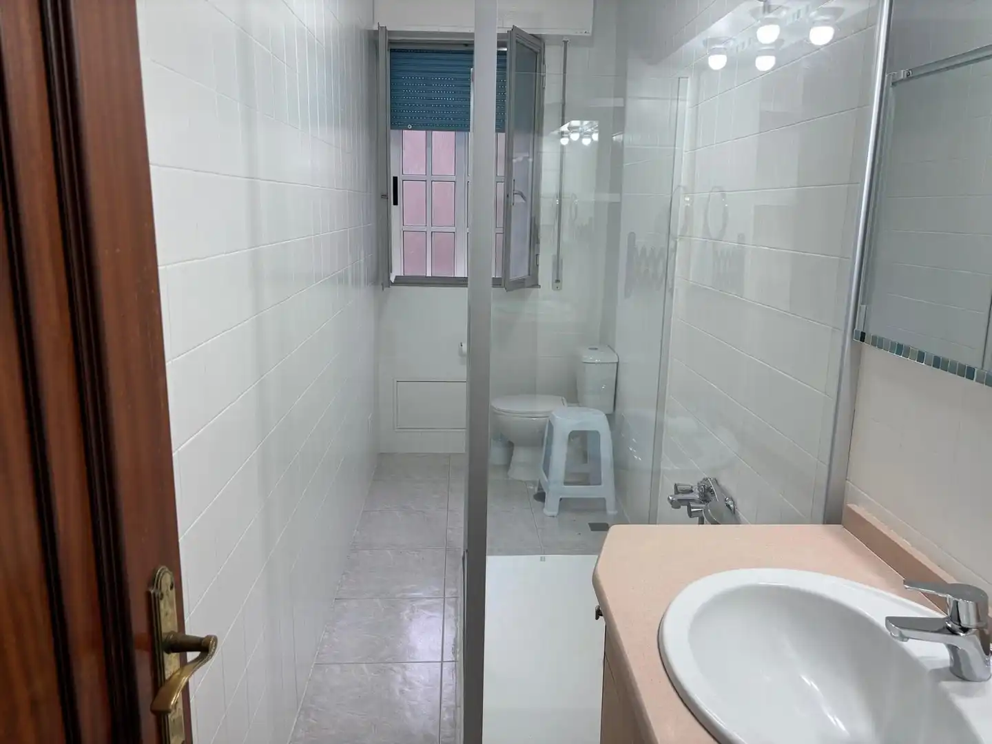 Badezimmer von Wohnung zur Miete in Cangas  mit Heizung, Terrasse und Haustiere erlaubt