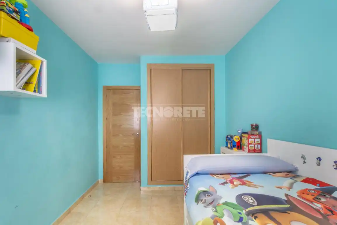 Bedroom of Flat for sale in Toledo  with Heating