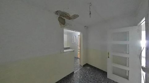 Foto 3 de Piso en venta en Carrer de L'autonomia, La Salut, Badalona