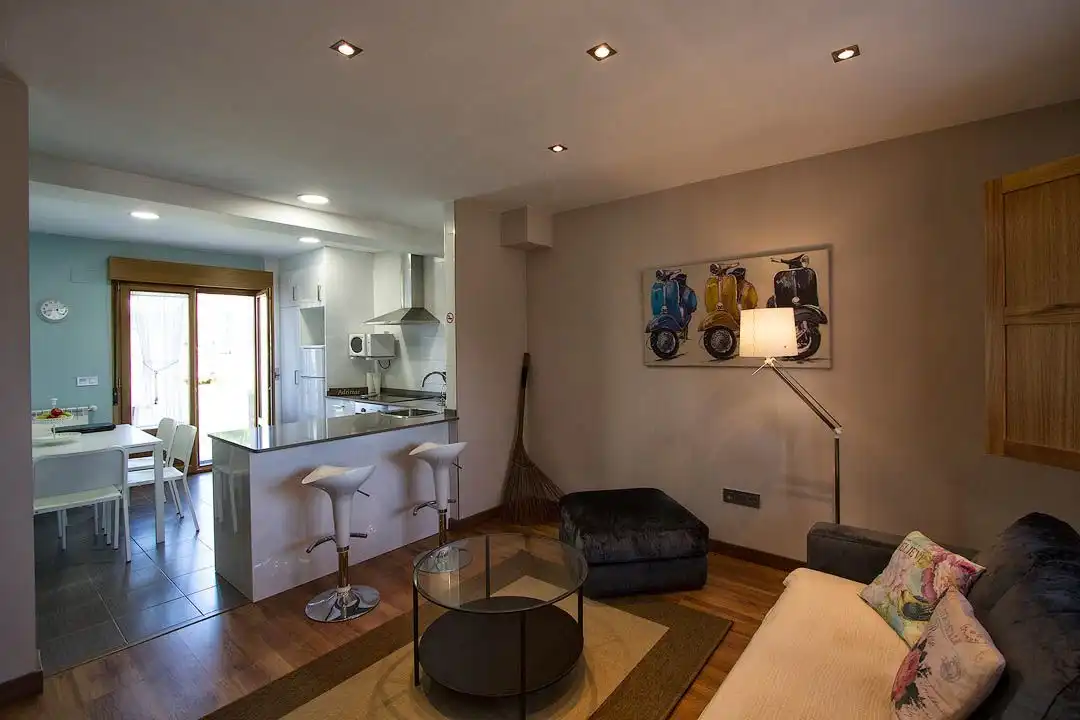 Sala de estar de Casa o chalet en venta en Parres con Jardín privado, Trastero y Piscina