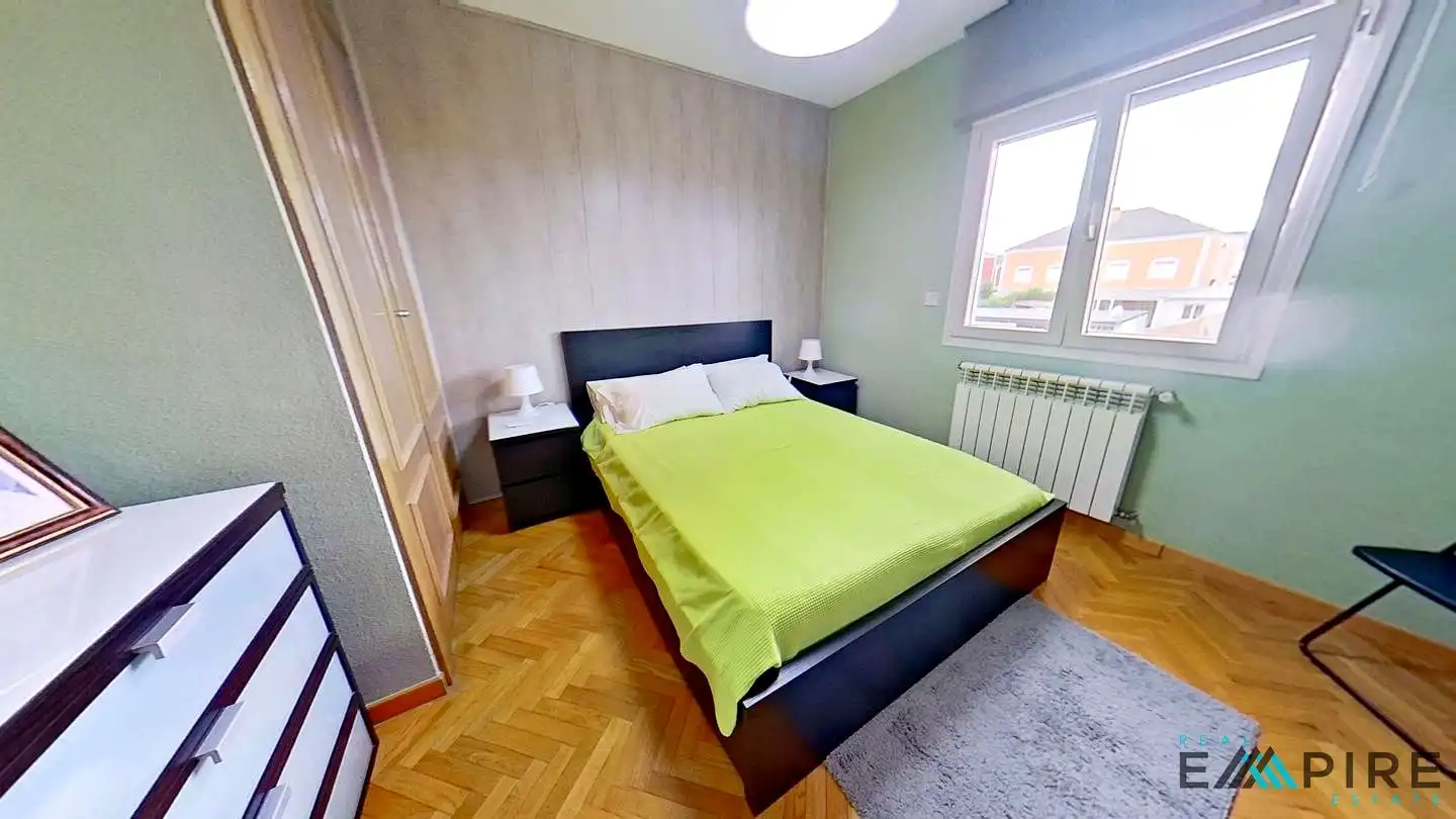 Semi-detached house with pool for sale in Ugena, imagen 44
