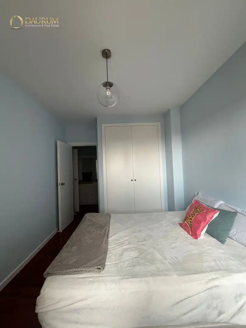 Schlafzimmer von Wohnung zum Verkauf in Madrid mit Klimaanlage, Heizung und Terrasse