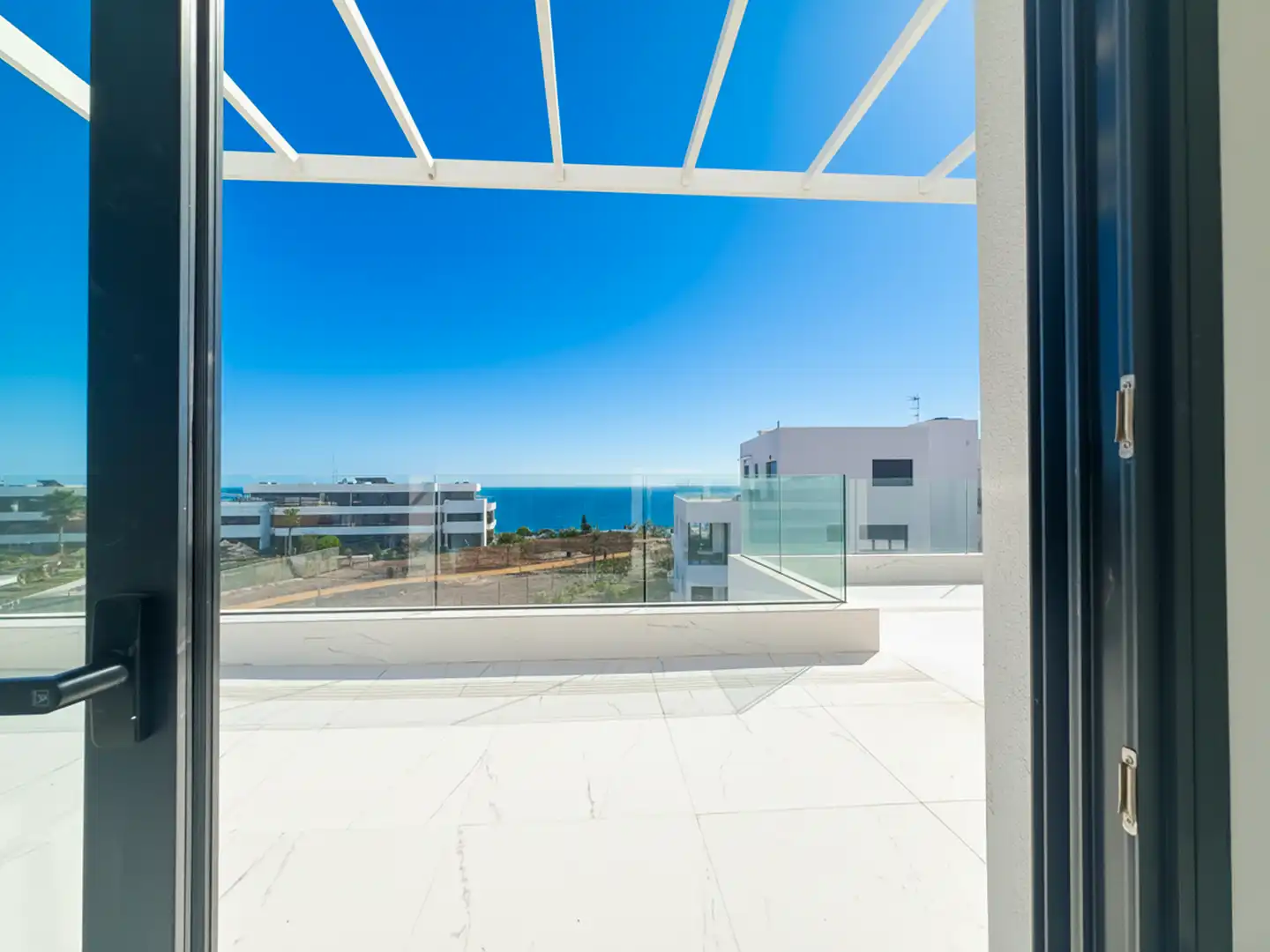 Àtic amb piscina en venda a Bahía de Casares