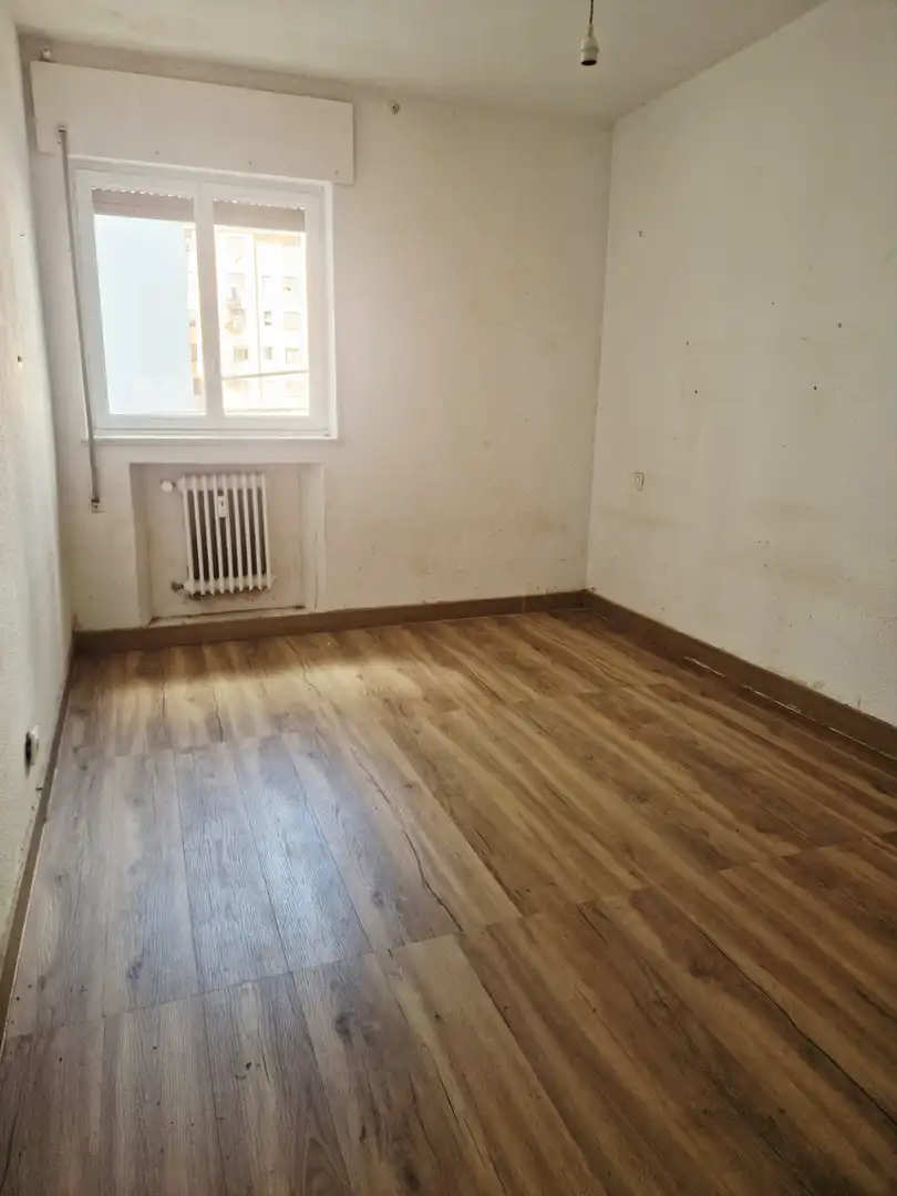 Piso en venta en Oviedo  con Calefacción