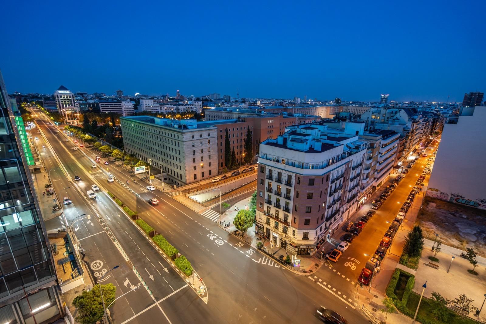 Vista exterior de Àtic en venda en  Madrid Capital amb Terrassa