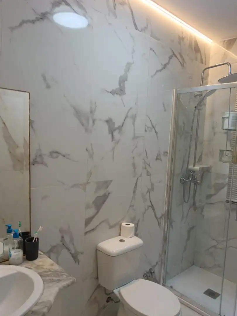 Baño de Casa o chalet en venta en Vigo  con Calefacción y Amueblado