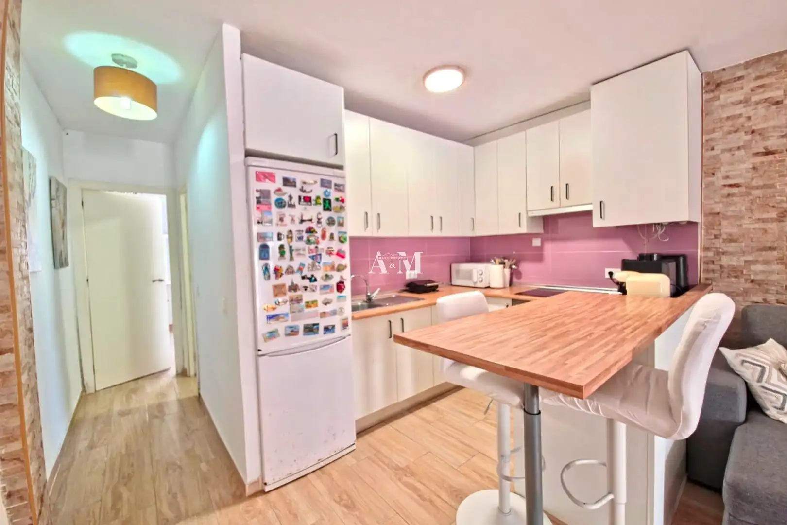 Ground floor for rent in La Regia
