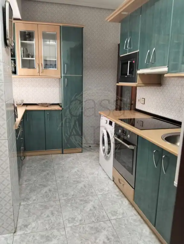Cocina de Piso de alquiler en Bilbao  con Calefacción