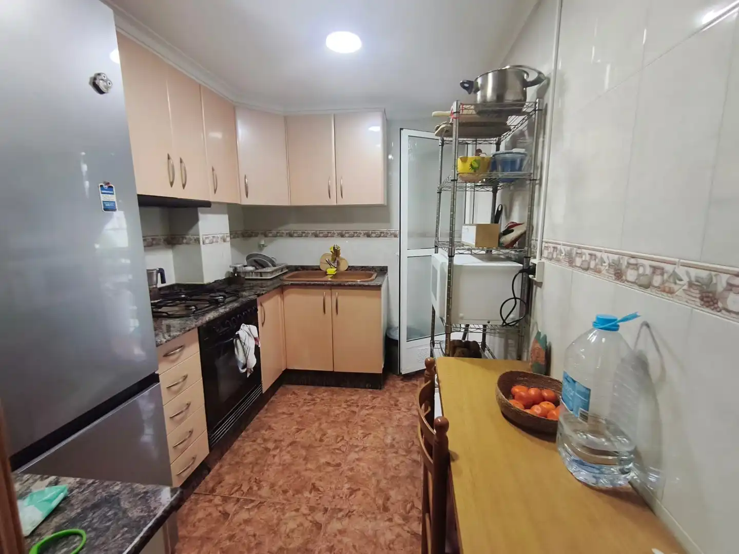Cocina de Piso en venta en Valencia con Horno y Lavadora
