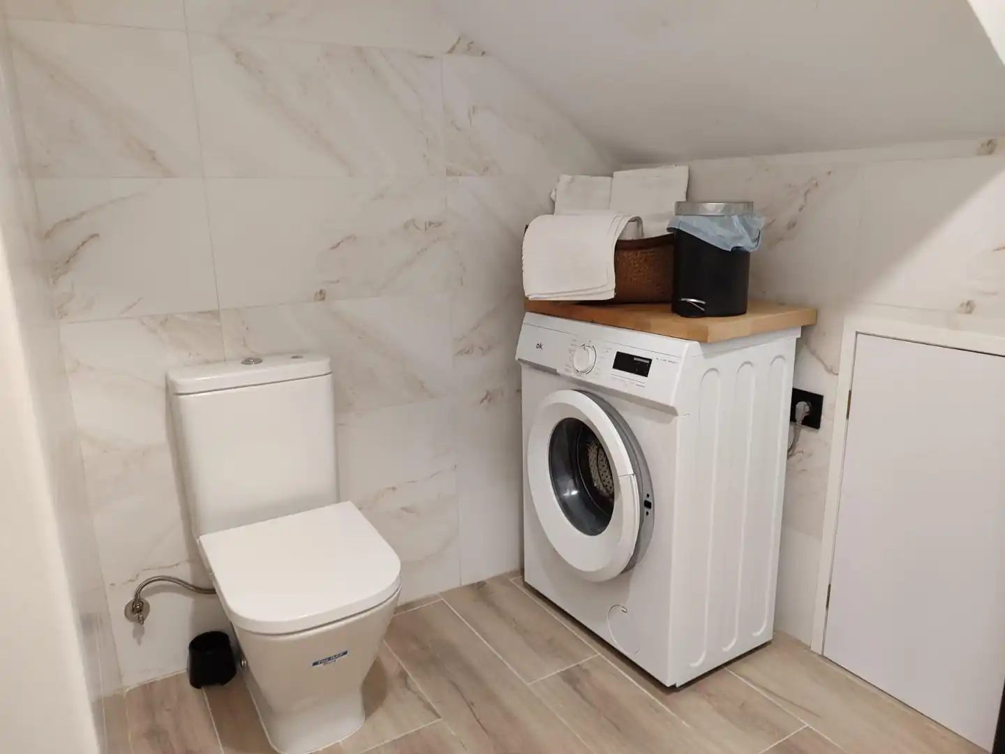 Bathroom of Study for sale in Oviedo   with Heating