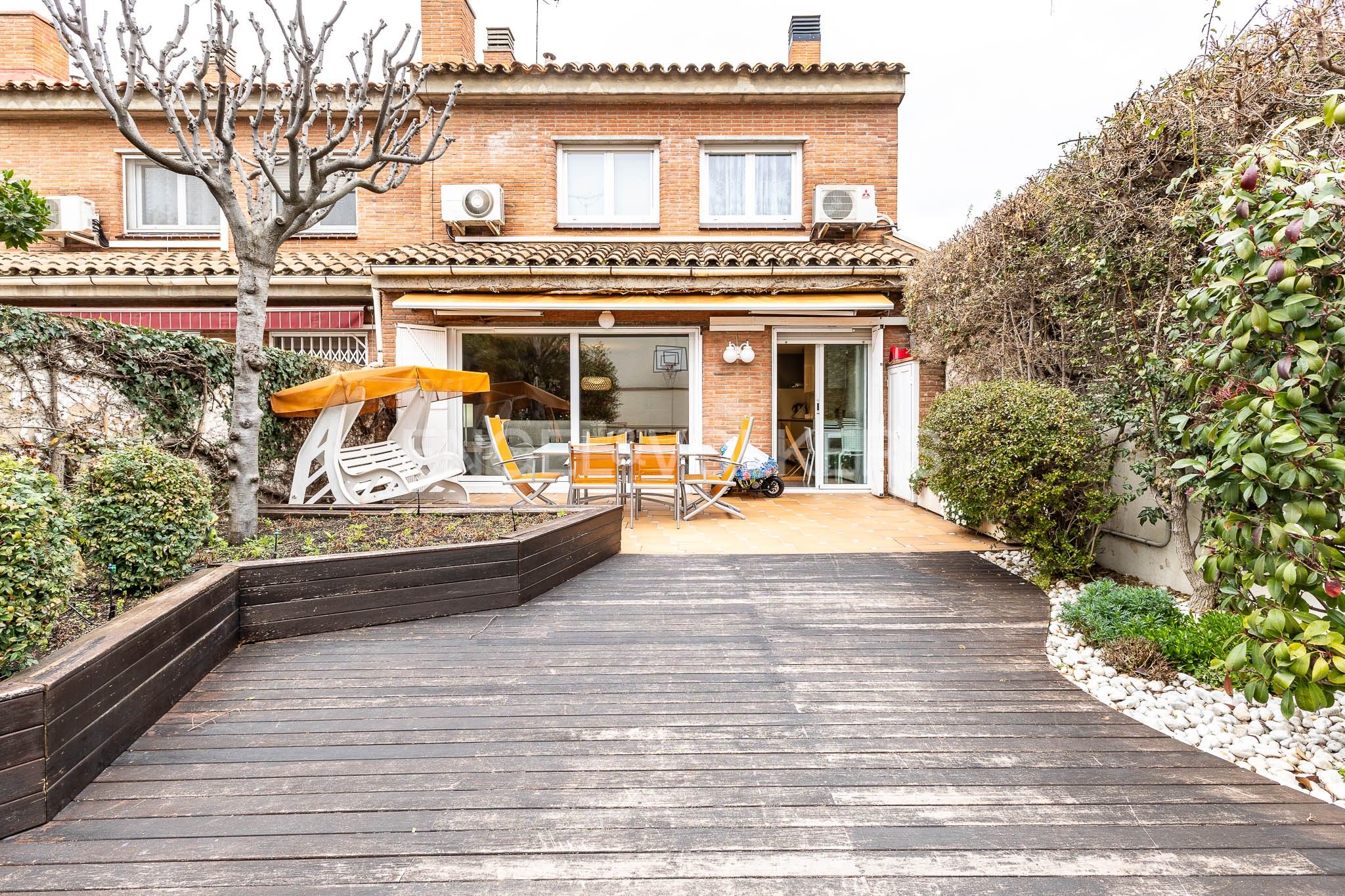 Terrace of House or chalet for sale in Sabadell  with Air Conditioner, Heating and Private garden