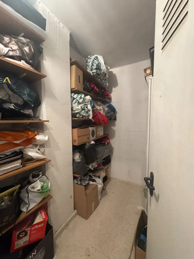 Piso en venta en Avilés con Calefacción, Parquet y Terraza