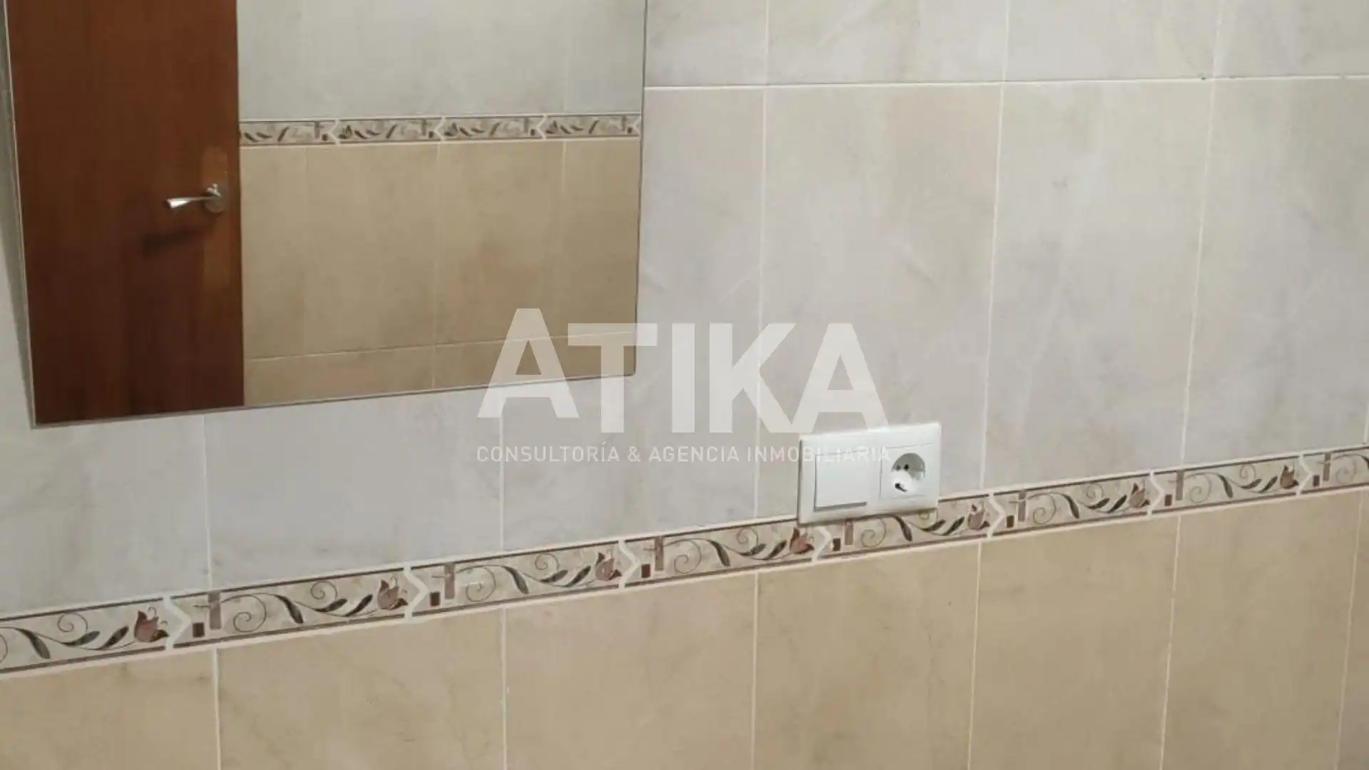 Bany de Casa o xalet en venda en Ontinyent amb Moblat