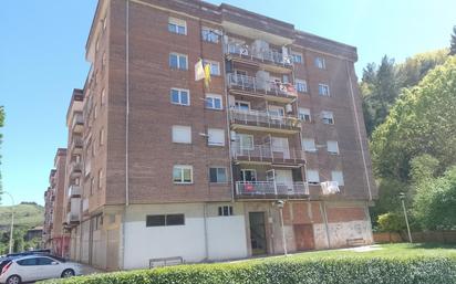 Exterior view of Flat for sale in Laudio / Llodio  with Balcony