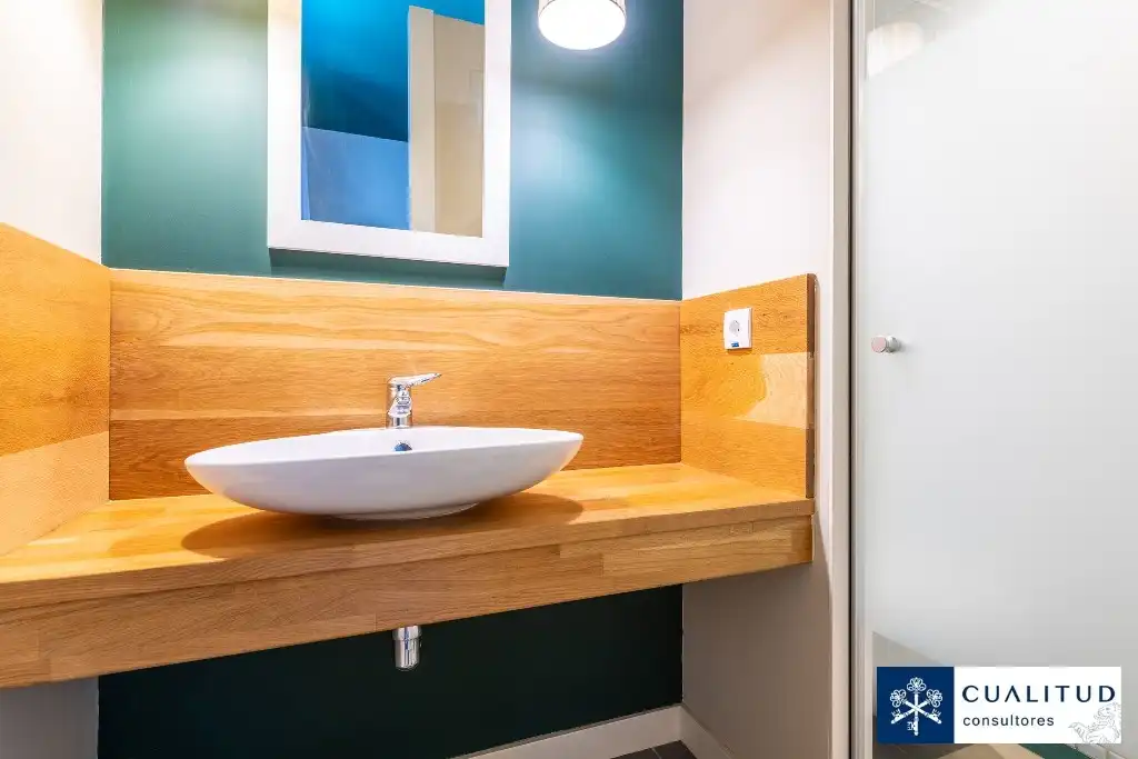 Baño de Edificio en venta en Benassal