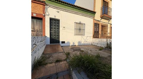 Foto 2 de Casa o xalet en venda a San Bartolomé de la Torre, Huelva