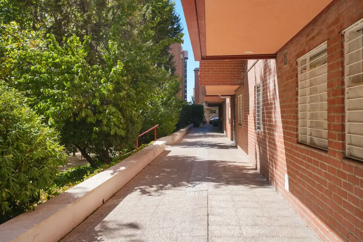 Flat with terrace for sale in Calle de Fermín Caballero, imagen 28