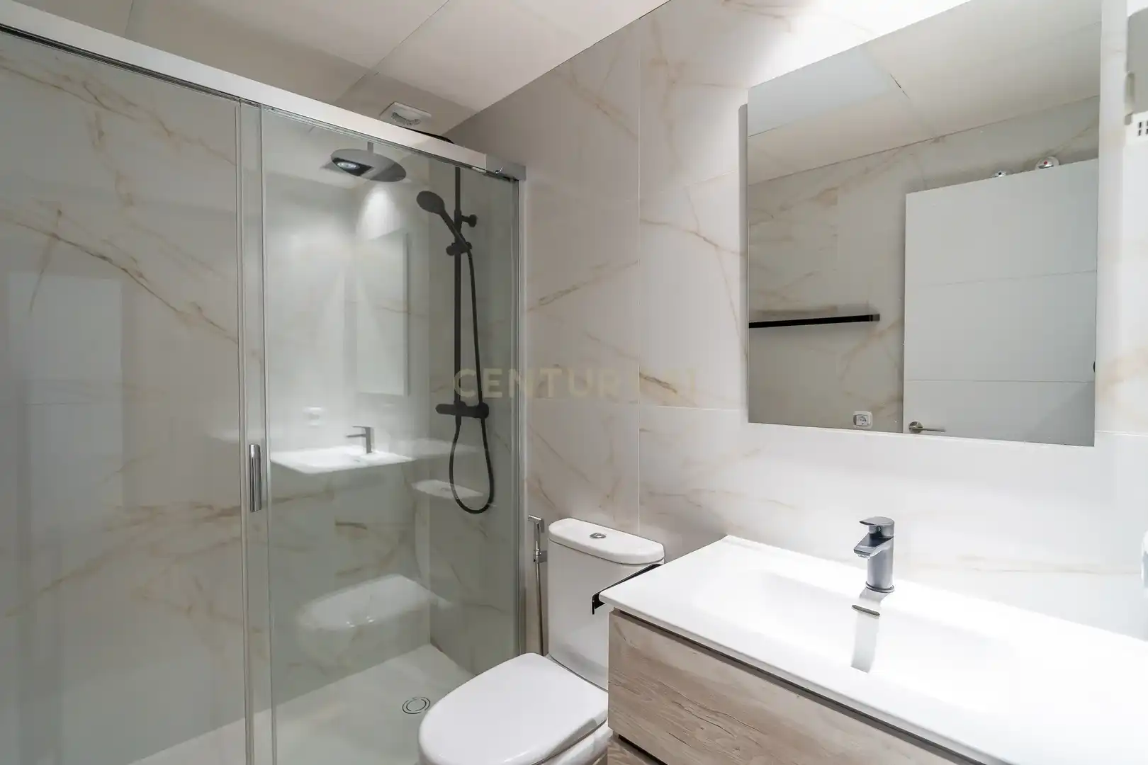 Bathroom of Ground floor for sale in Mijas  with Air Conditioner, Microwave and Home automation