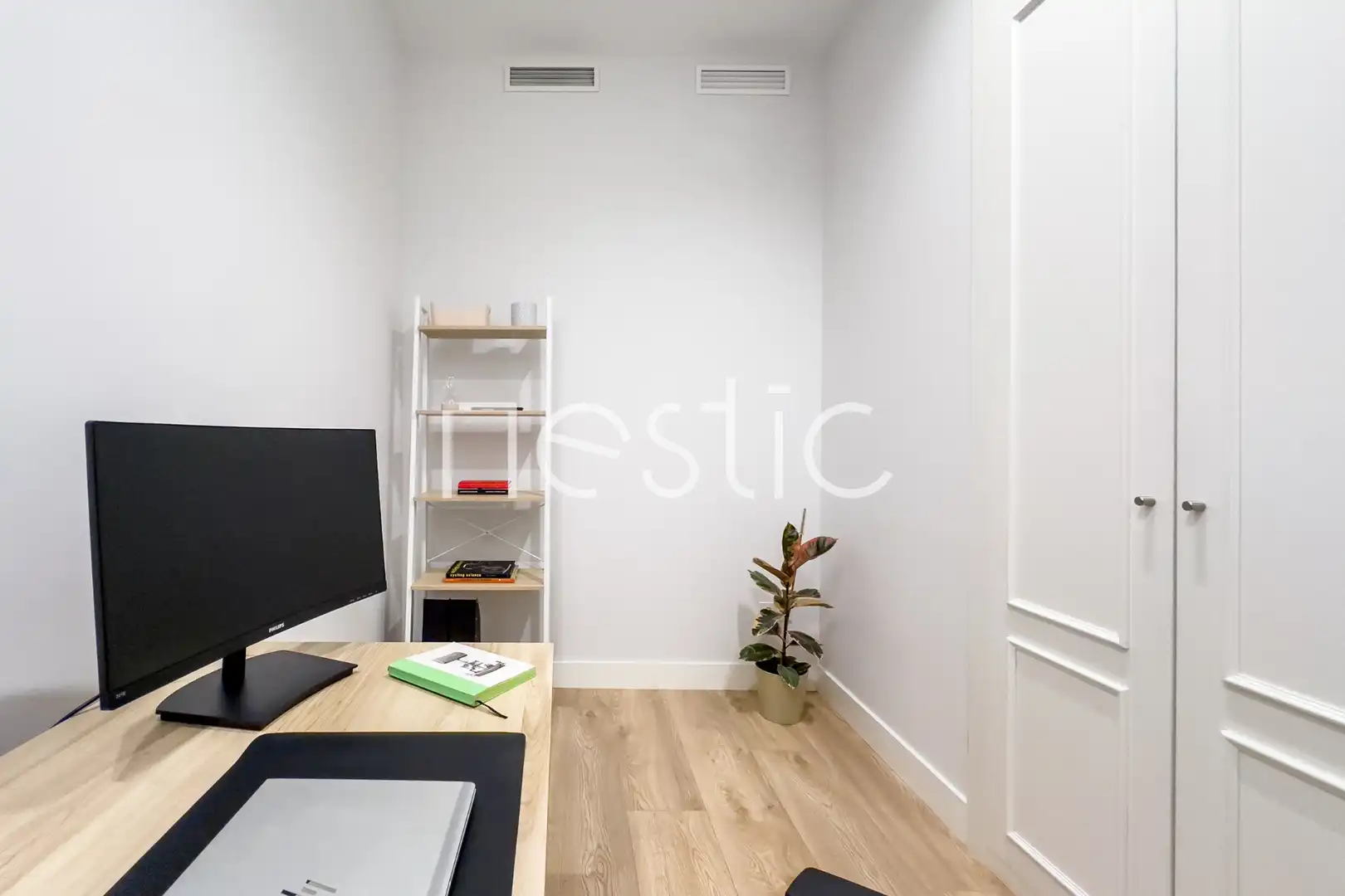 Apartament de lloguer en Madrid amb Aire condicionat, Calefacció i Moblat