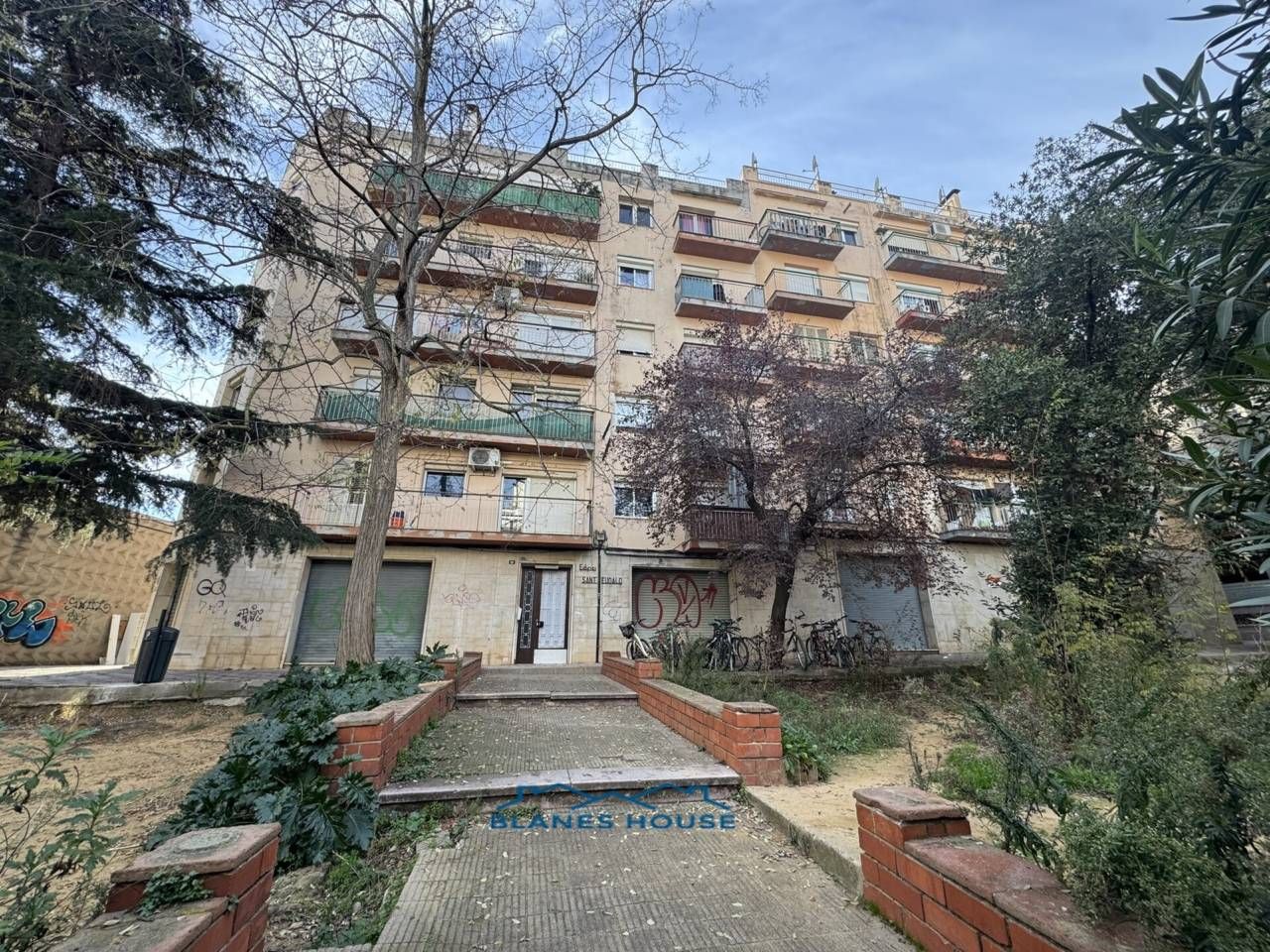 Vista exterior de Piso en venta en Blanes con Balcón