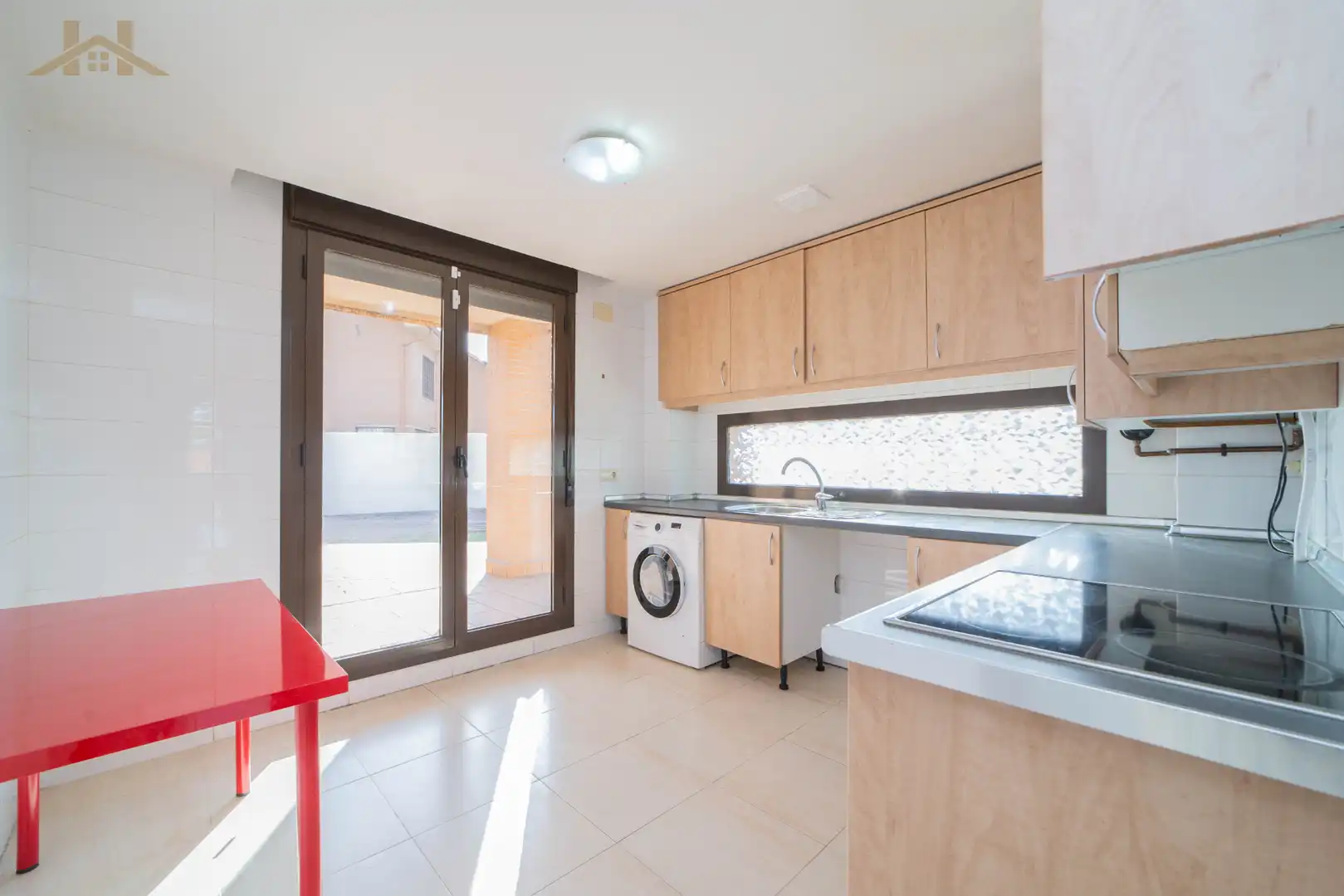Casa aparellada amb terrassa en venda a Cubas de la Sagra, imagen 5