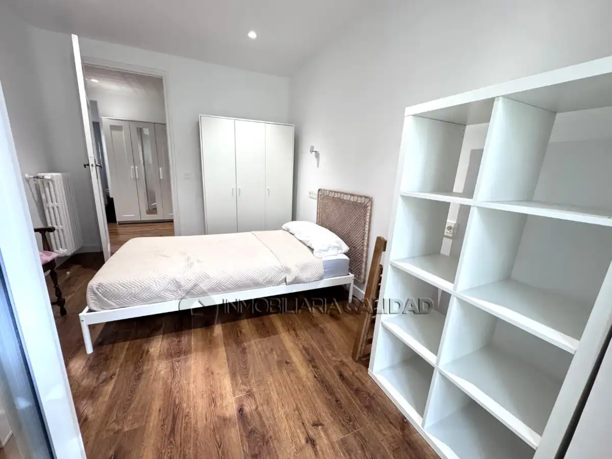 Bedroom of Flat for rent in Burgos  with Heating and Terrace