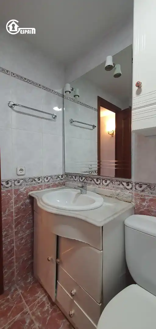 Baño de Piso en venta en Madrid con Calefacción y Parquet