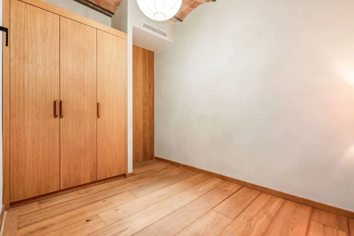 Piso con terraza en venta en Ronda de la Universitat, imagen 28
