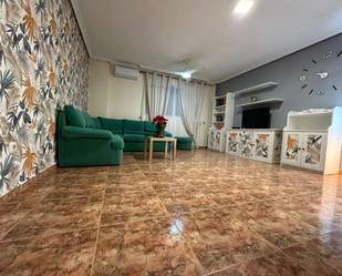 Living room of Apartment to rent in  Murcia Capital  with Air Conditioner, Heating and Storage room