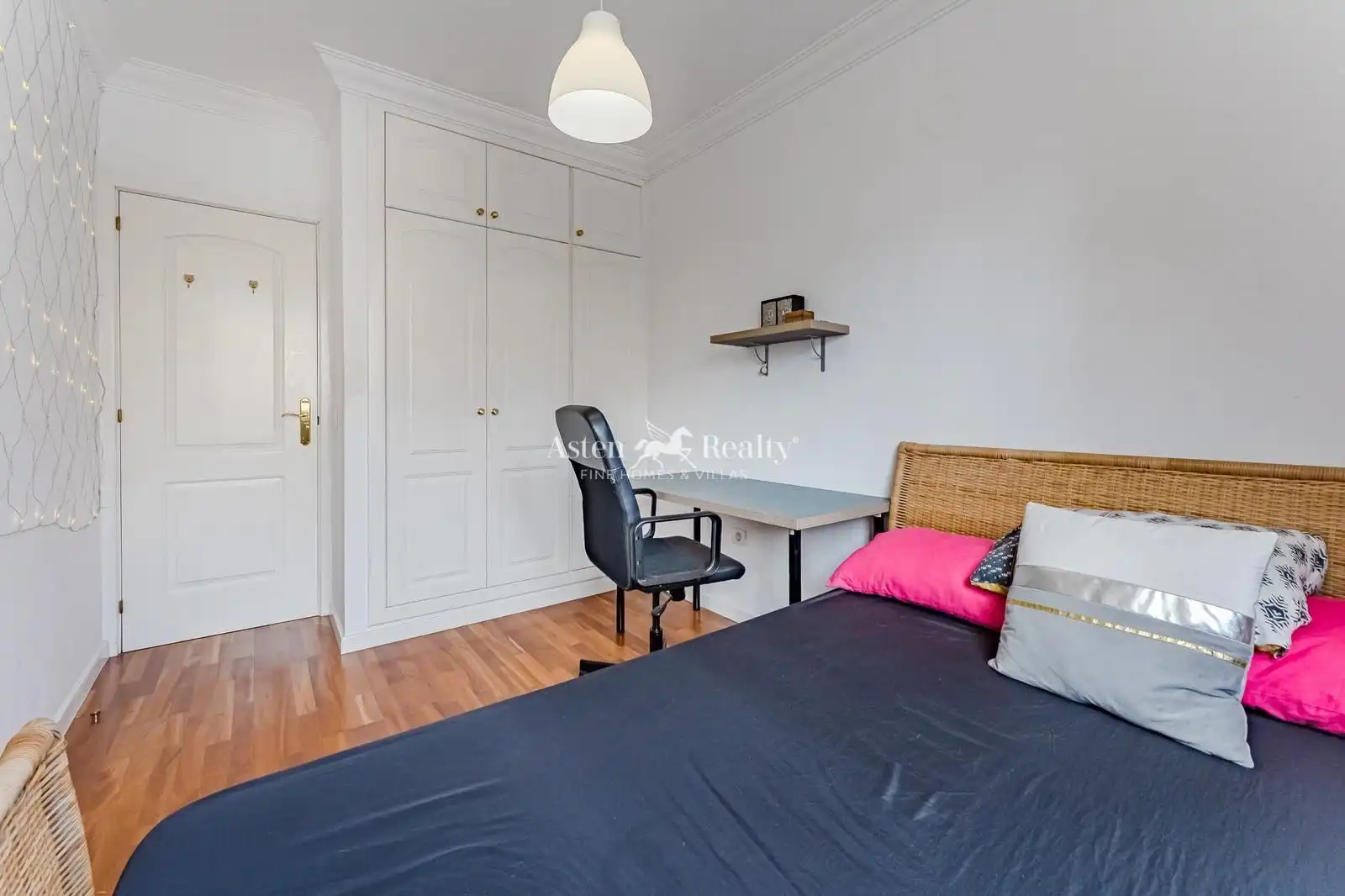 Habitación de Casa adosada en venta en San Miguel de Abona con Aire acondicionado, Calefacción y Jardín privado