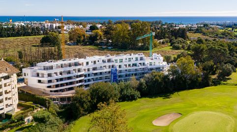 ENTREGA EN 2026. Precioso duplex en PRIMERA LÍNEA DE GOLF en Guadalmina, Marbella, immagine 2